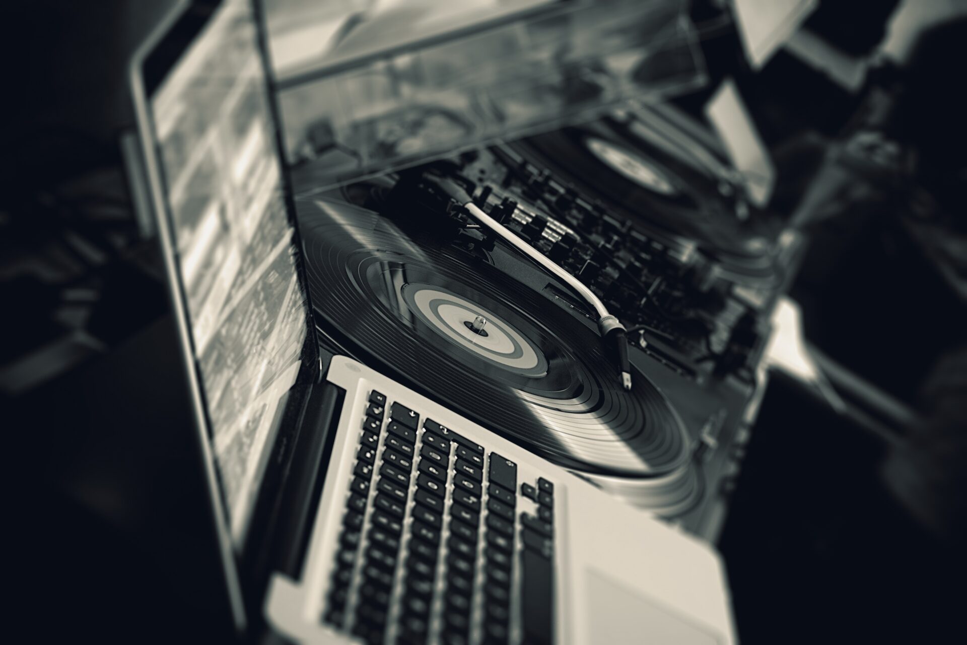 metriche digitali 1 Metriche che contano: misurare la tua carriera musicale con i dati